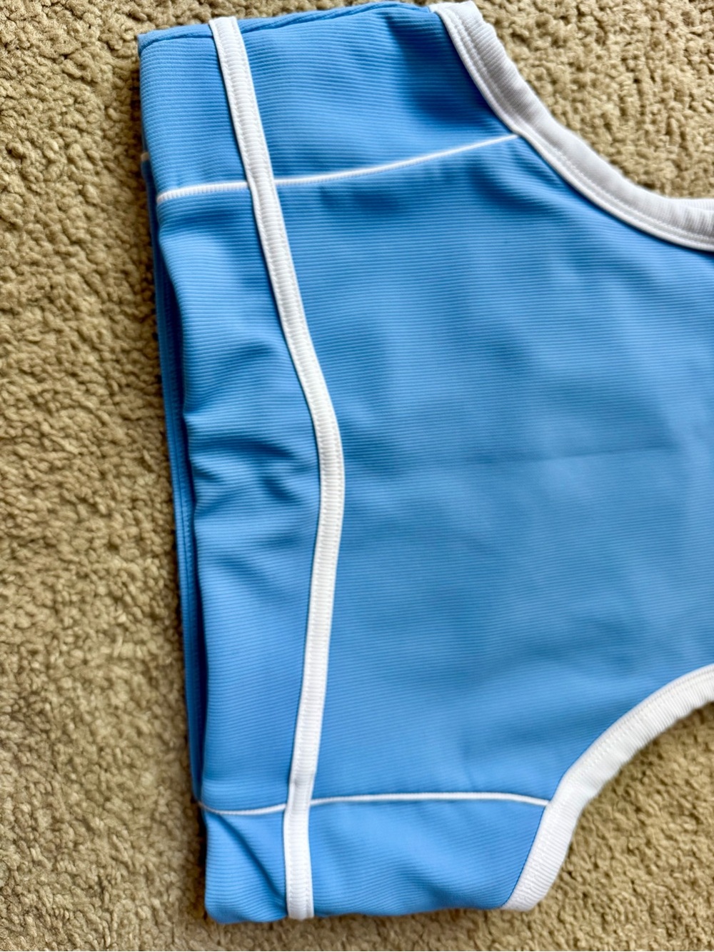 Wilo Sky Blue Contrast-Trim Crop Top - Picture 4 of 6